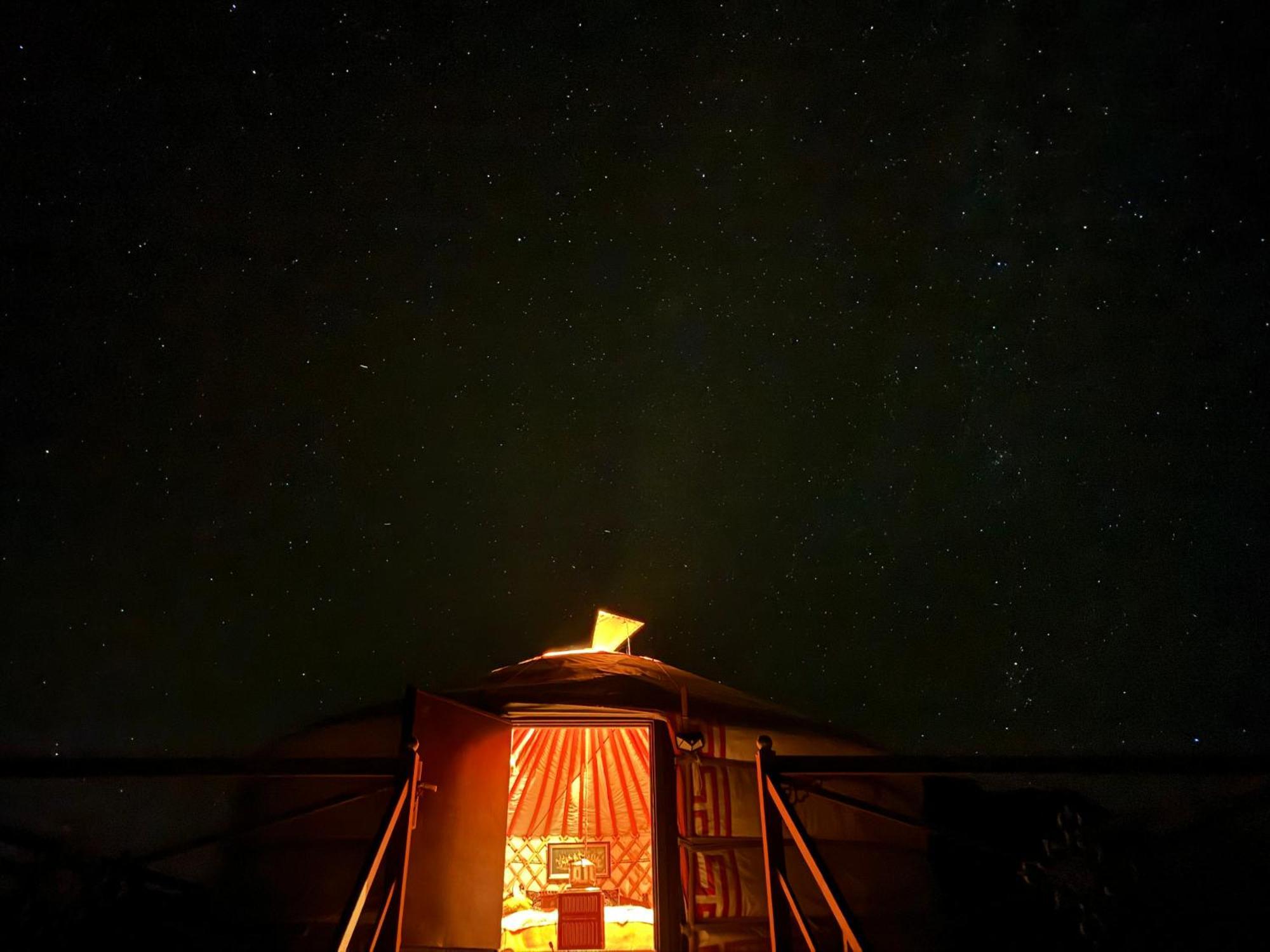 Gobi-Girl Hotel Уланбатар Екстериор снимка